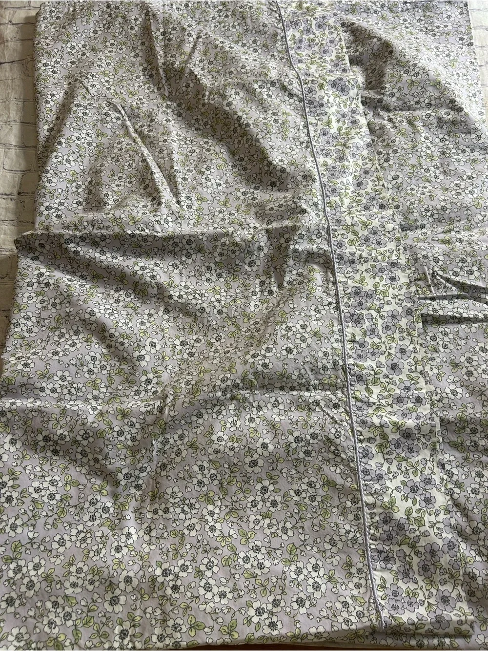 MARTHA STEWART COLLECTION EXCLUSIVELY FOR MACY’S QUEEN FLORAL FLAT COTTON SHEET